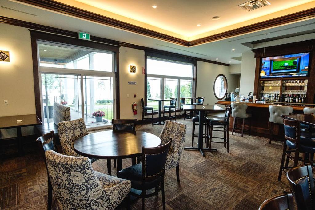 The Lakes At Ben Eoin Golf Club & Resort Sydney Forks Exteriör bild